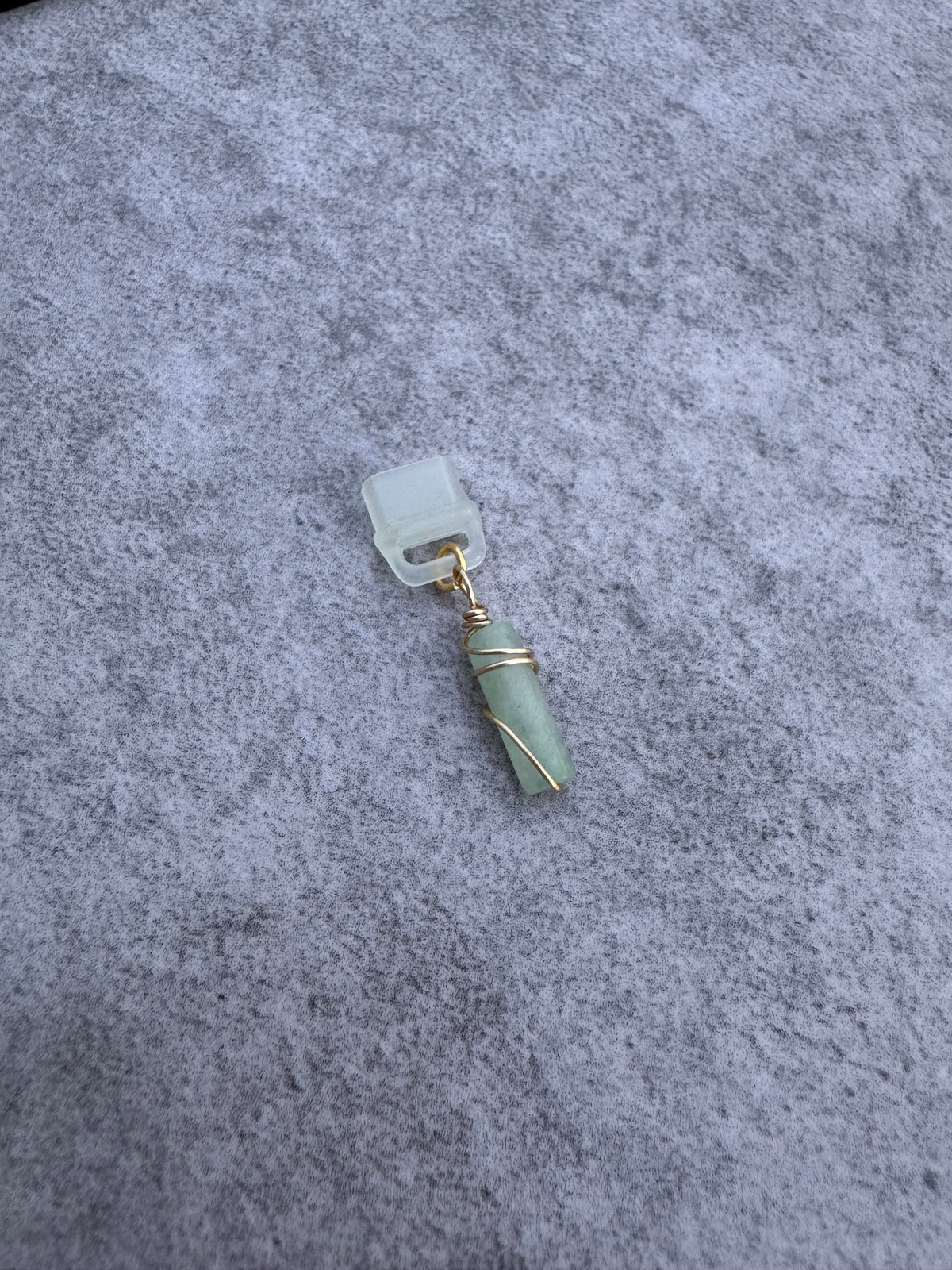 Glow In The Dark! Dust Plugs