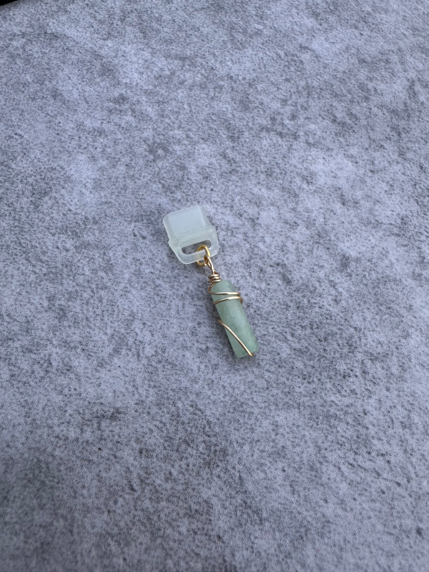 Glow In The Dark! Dust Plugs